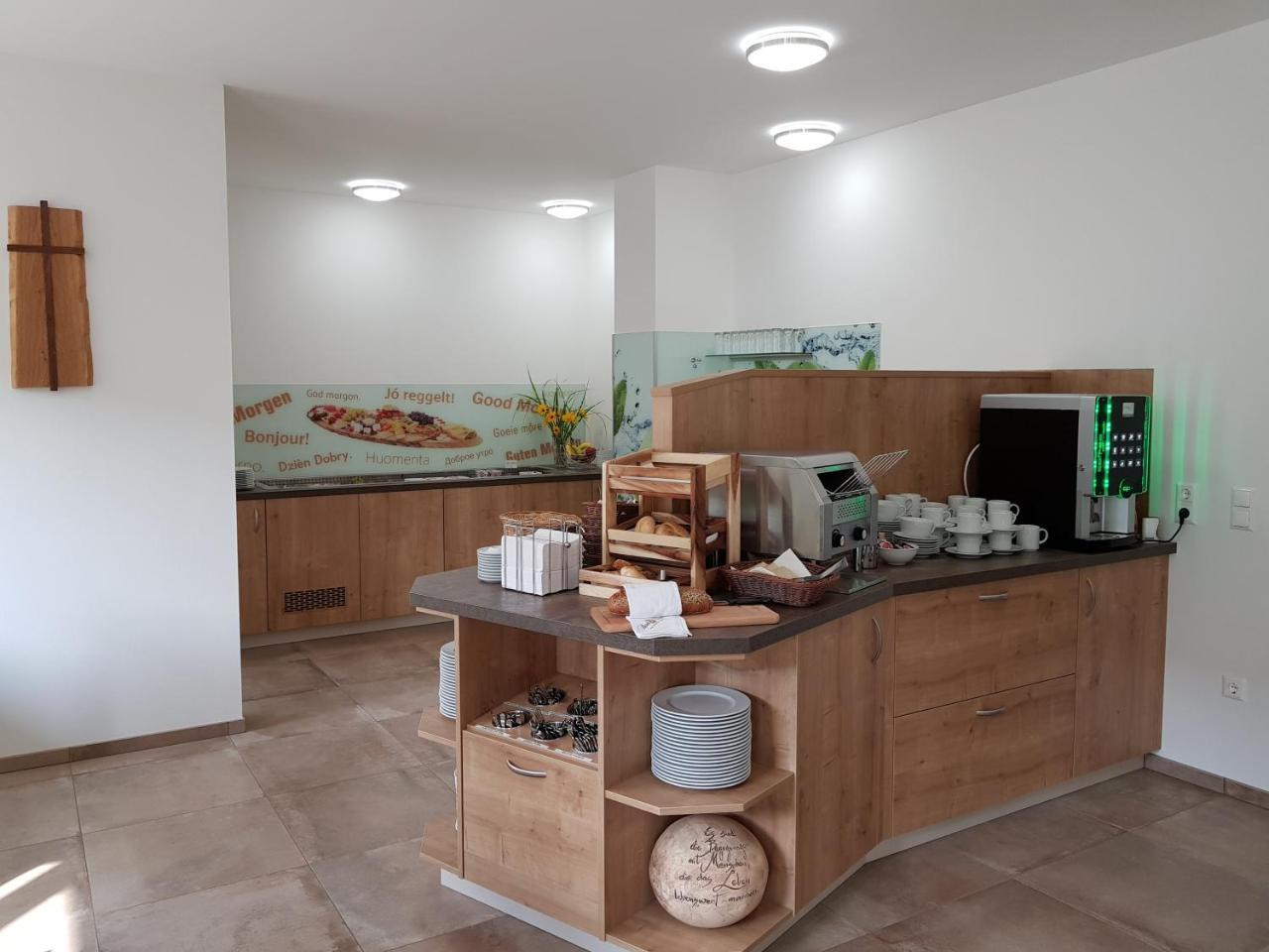 Hotel Rimo Ort im Innkreis Екстер'єр фото