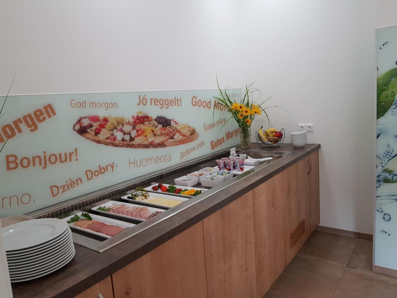 Hotel Rimo Ort im Innkreis Екстер'єр фото