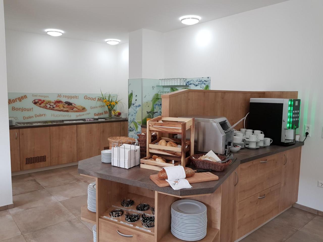 Hotel Rimo Ort im Innkreis Екстер'єр фото